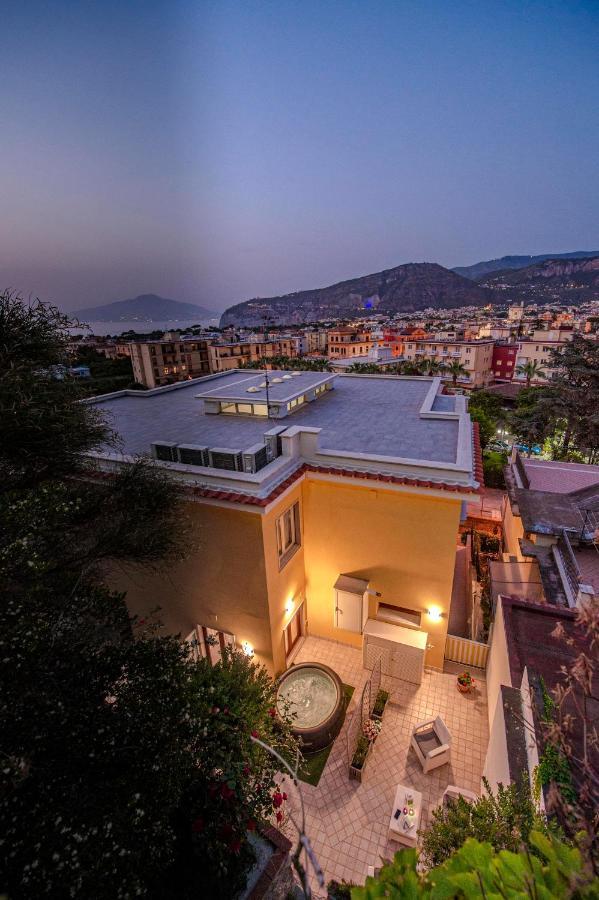Casa Evelina Hotel Sant'Agnello Buitenkant foto